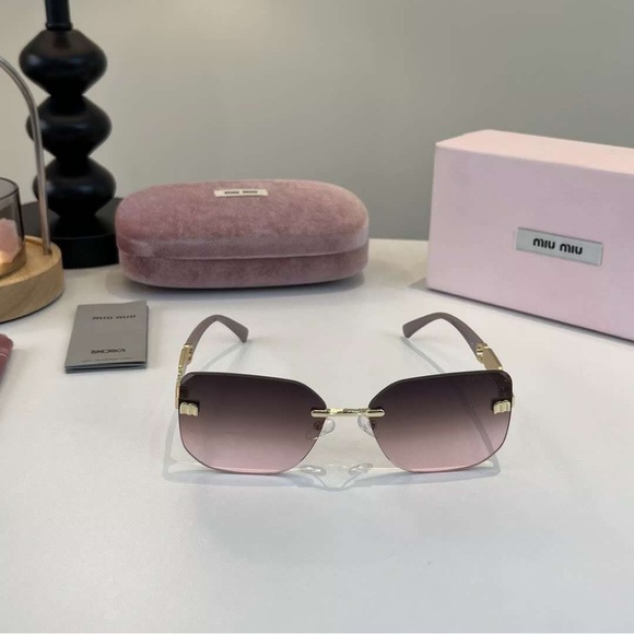 Miu Miu Iconic Pink Gradient Rimless Sunglasses | Luxury Designer main image 4